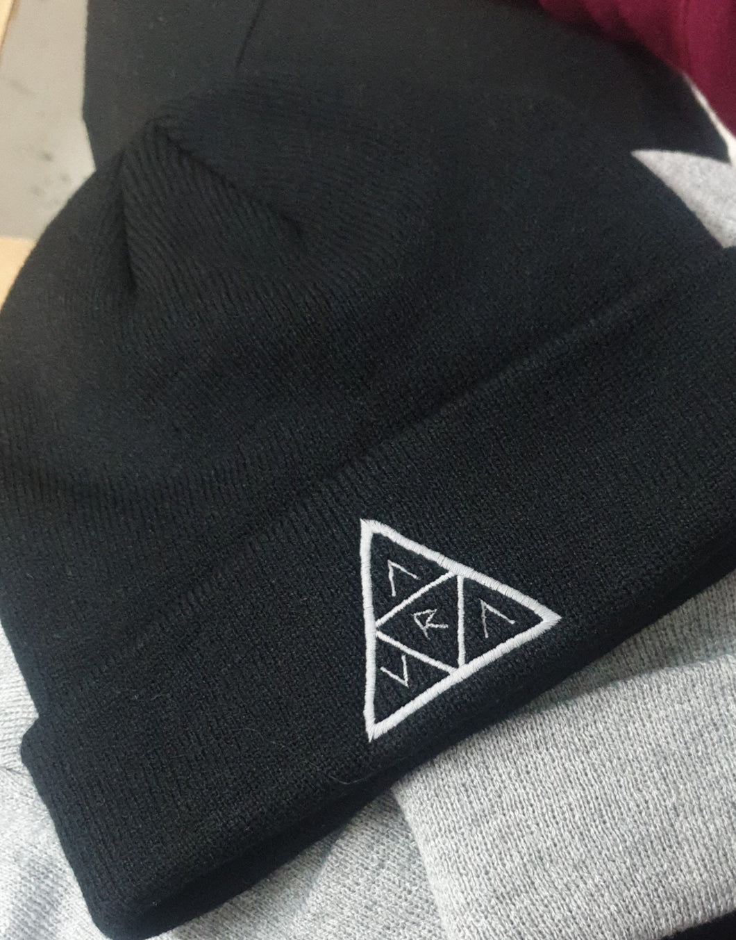 Aura Hat - Black